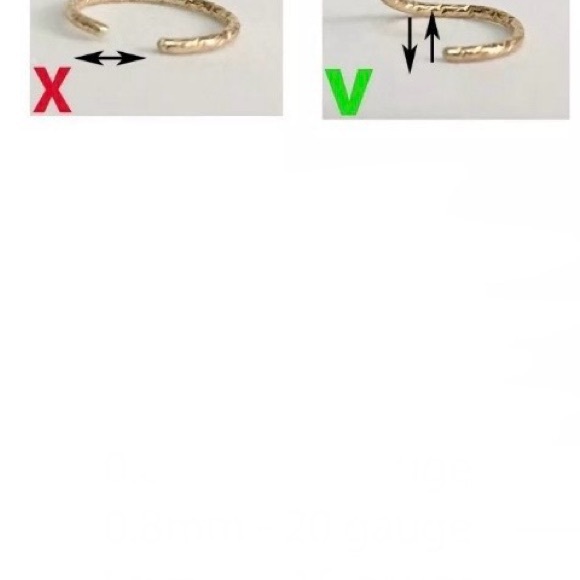 Septum piercing 9k 16 gauge. 9mm - Picture 3 of 3